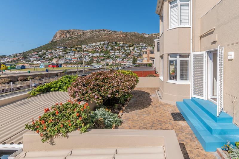 2 Bedroom Property for Sale in Fish Hoek Western Cape